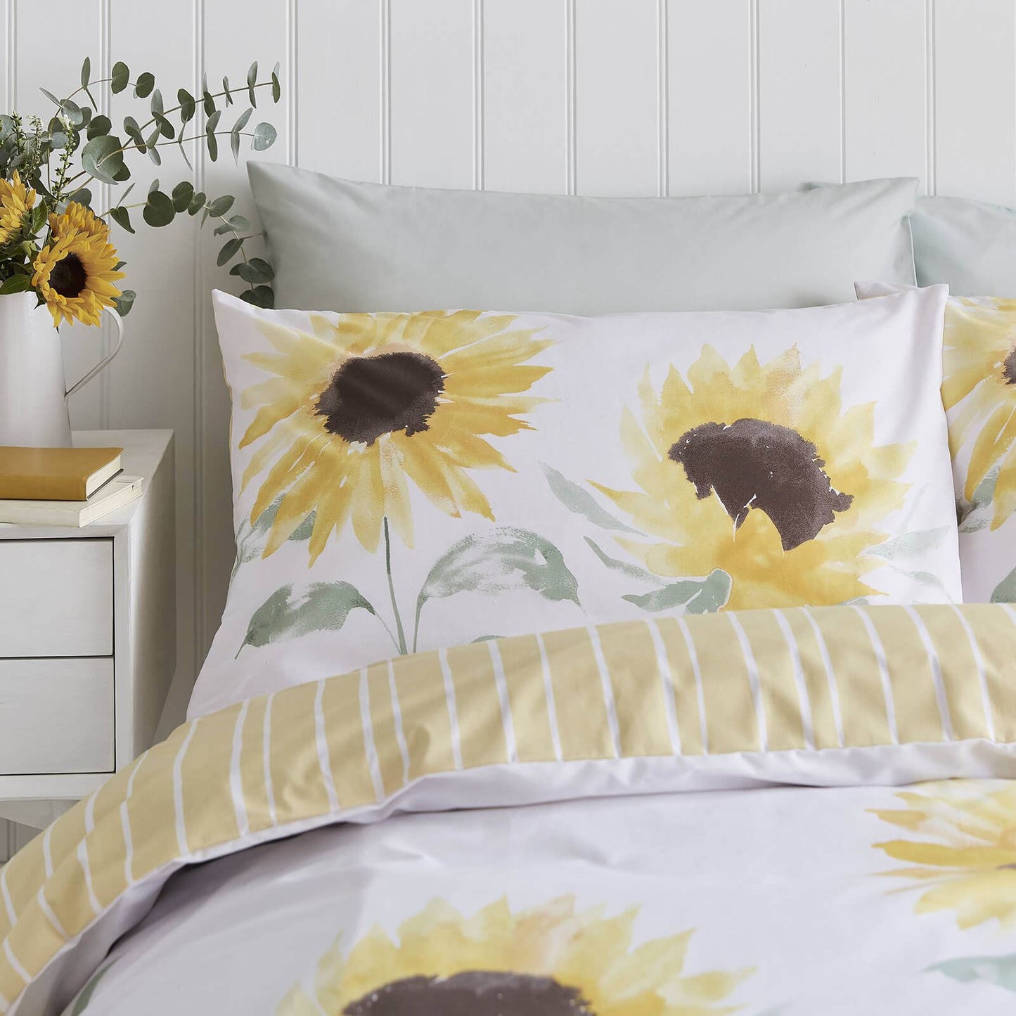 Painted Sun Flowers Yellow Duvet Set