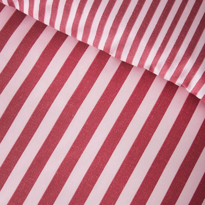 Catherine Lansfield Epping Textured Reversible Bedding Duvet Cover Set Burgundy