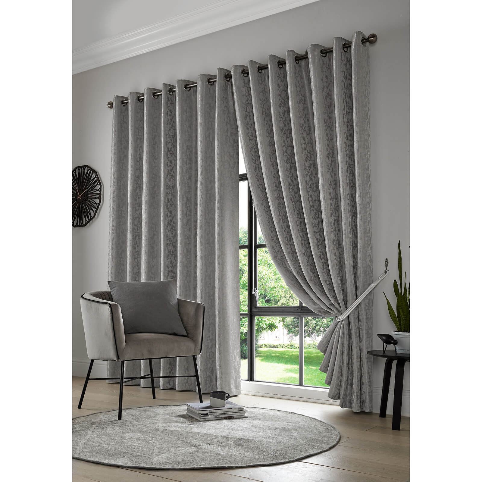 Keswick Silver Eyelet Curtains