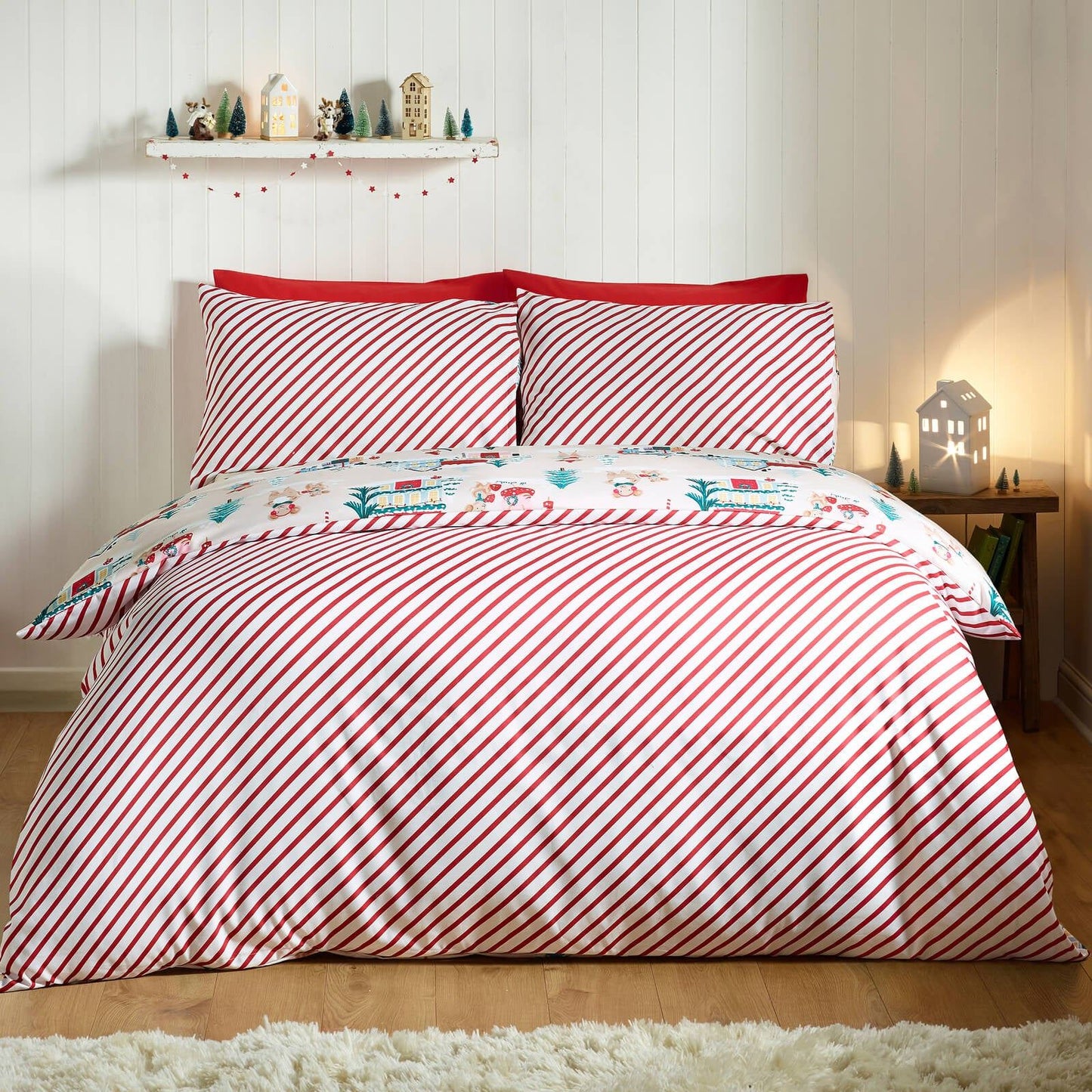 Catherine Lansfield Christmas Mouse Town Reversible Cotton Bedding Duvet Cover Set Natural