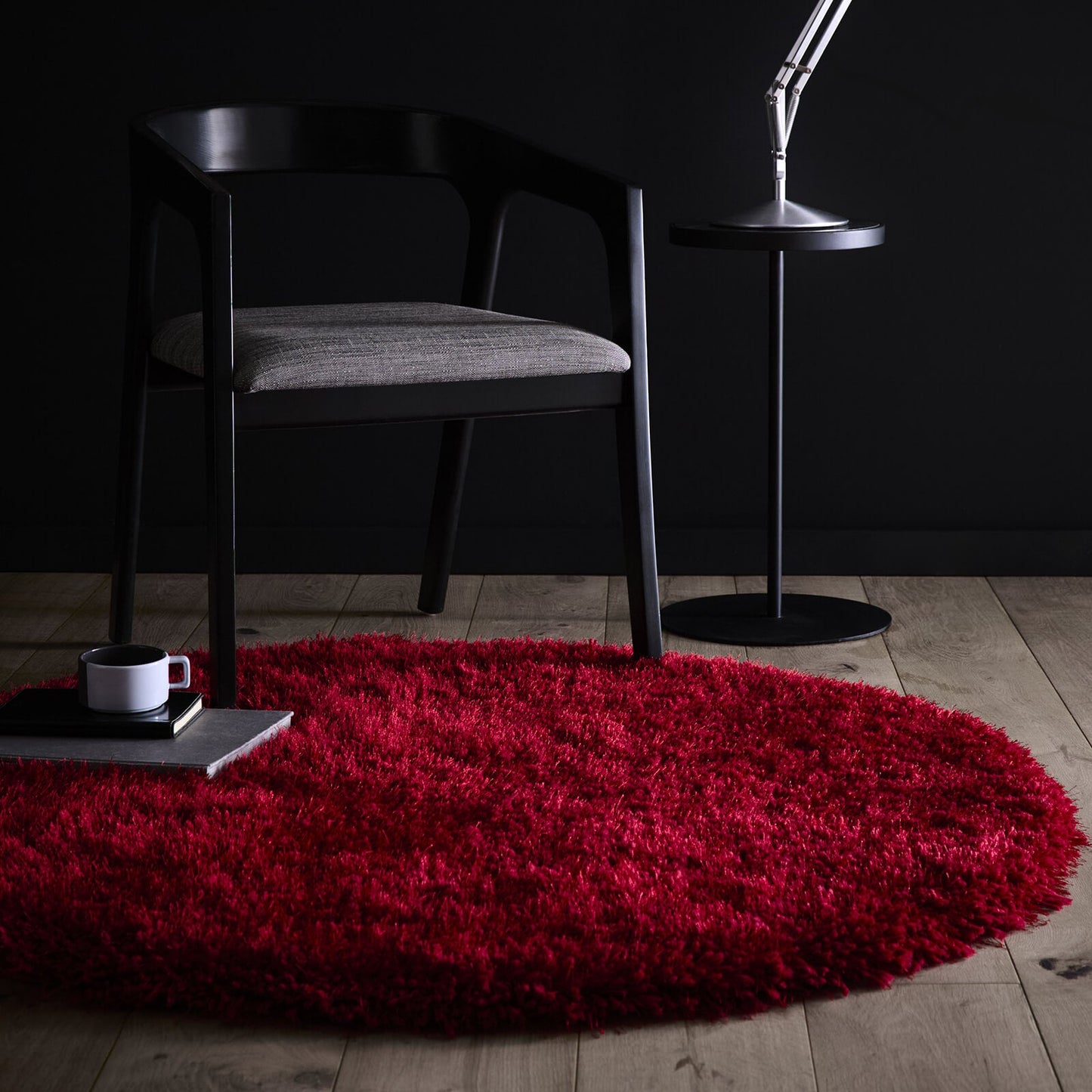 Chicago Red Shaggy Circle Rugs