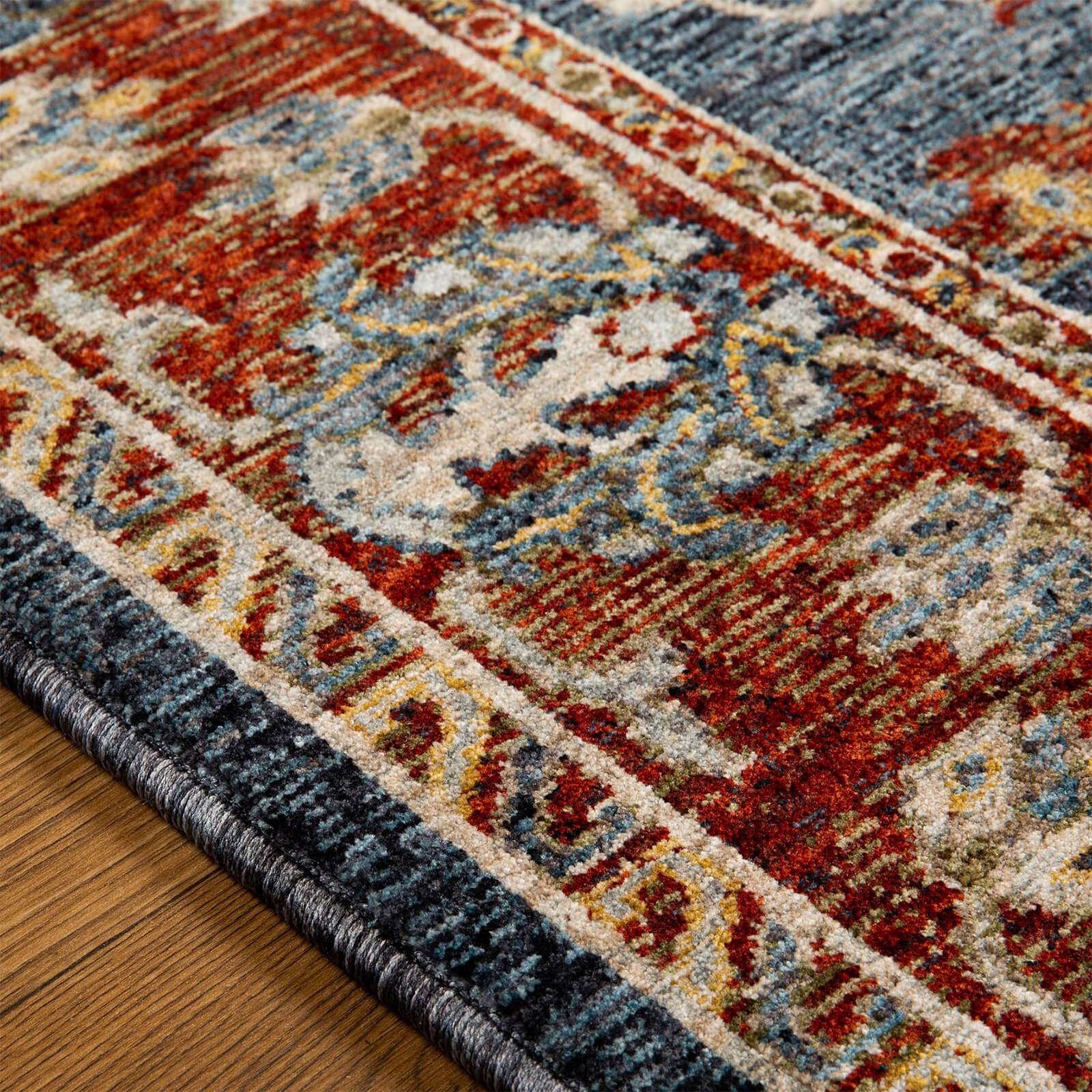 Oriental Weavers Sarouk 5096 B Red / Blue / Cream Rug