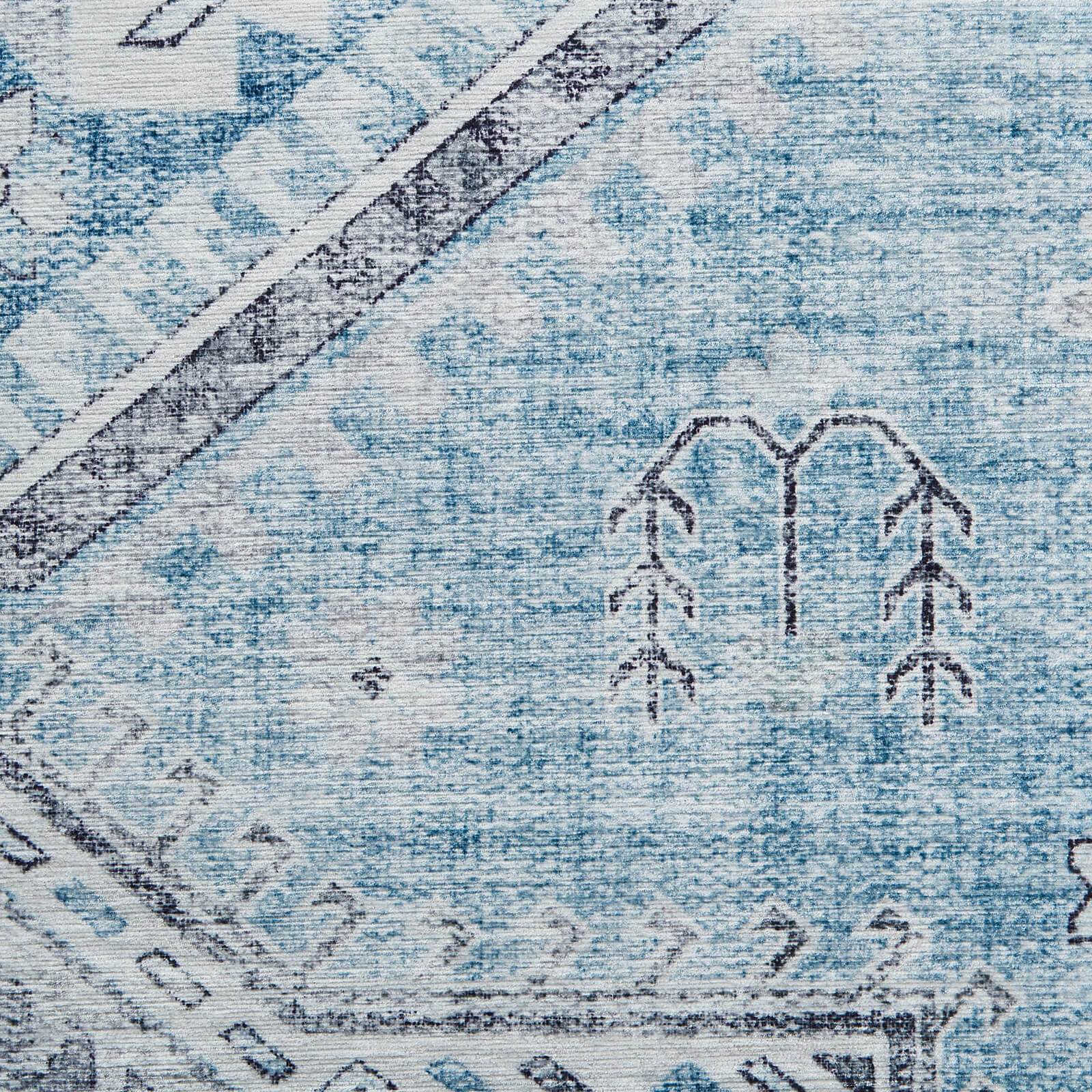 Think Rugs Topaz G4705 Light Blue Rug