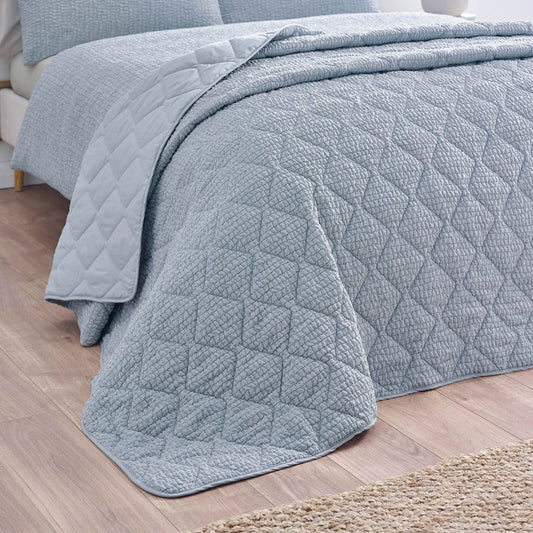 catherine-lansfield-crinkle-seersucker-texture-bedspread-blue