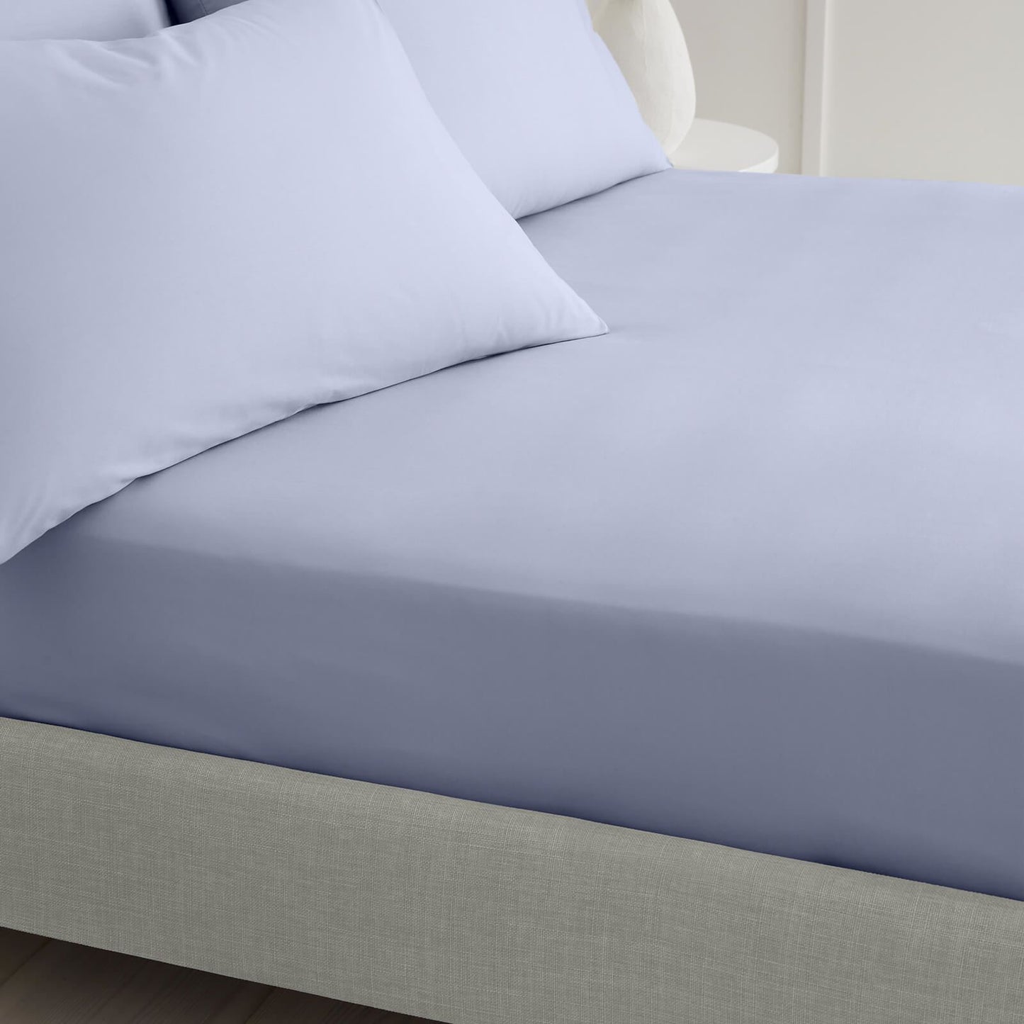 200 Thread Count Cotton Percale Lavender Fitted Sheet