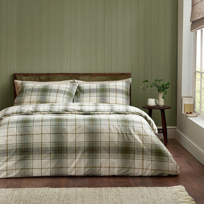 Catherine Lansfield Troon Checked Bedding Duvet Cover Set Green