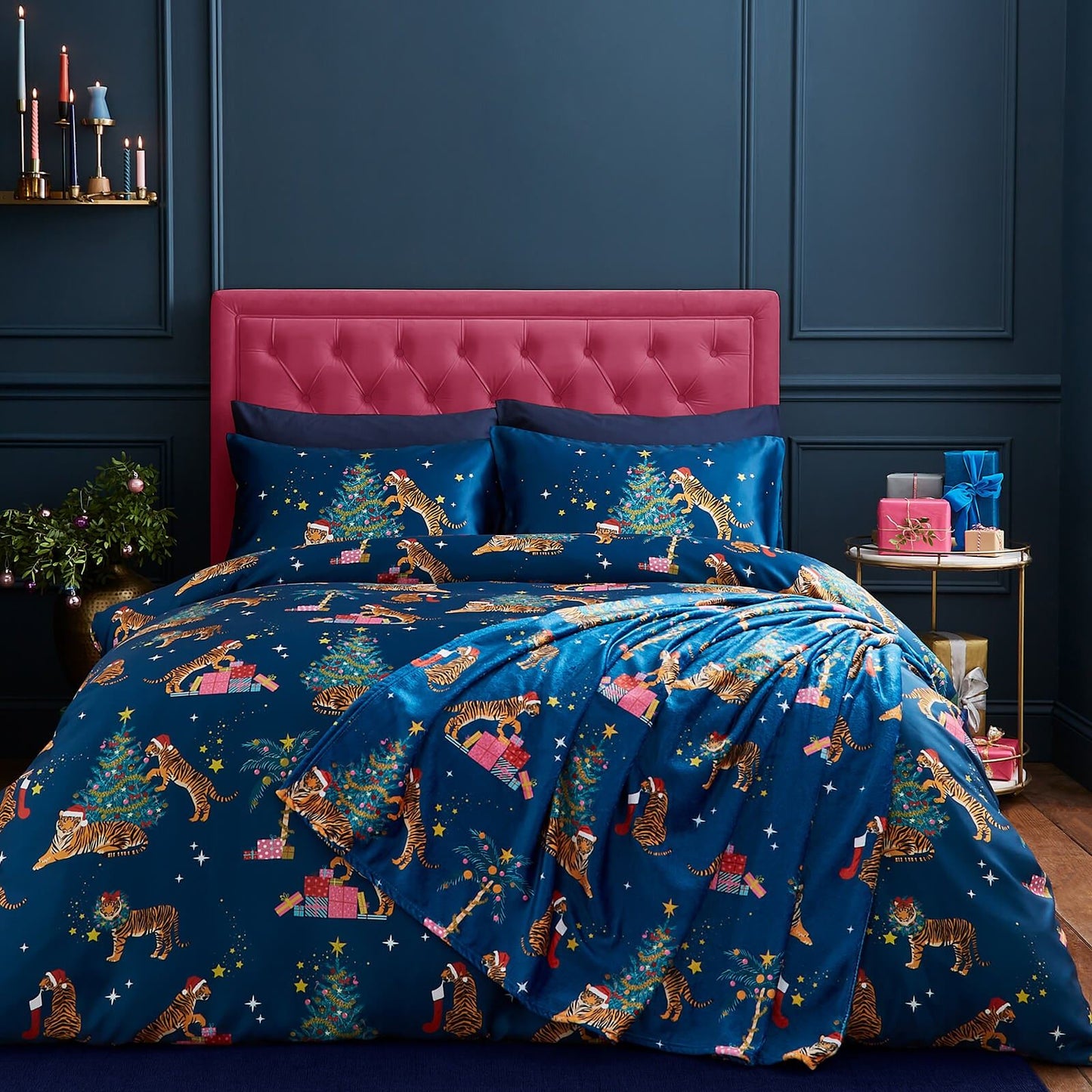 Christmas Tiger Navy Duvet Cover Set