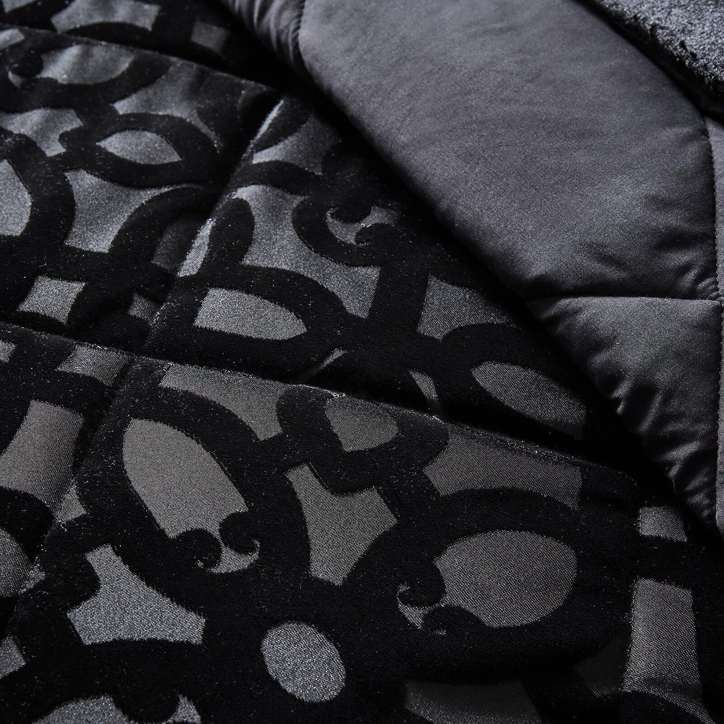 Lattice Cut Velvet Quilted Bedspread Black