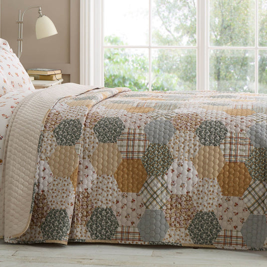 Floral Patchwork Quilted Bedspread Natural