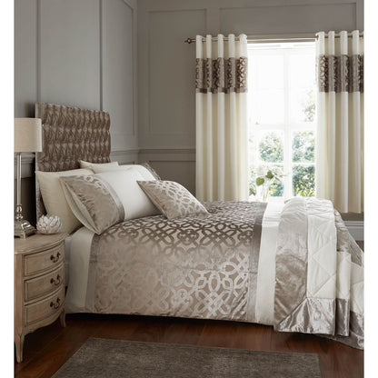 Lattice Cut Natural Duvet Set