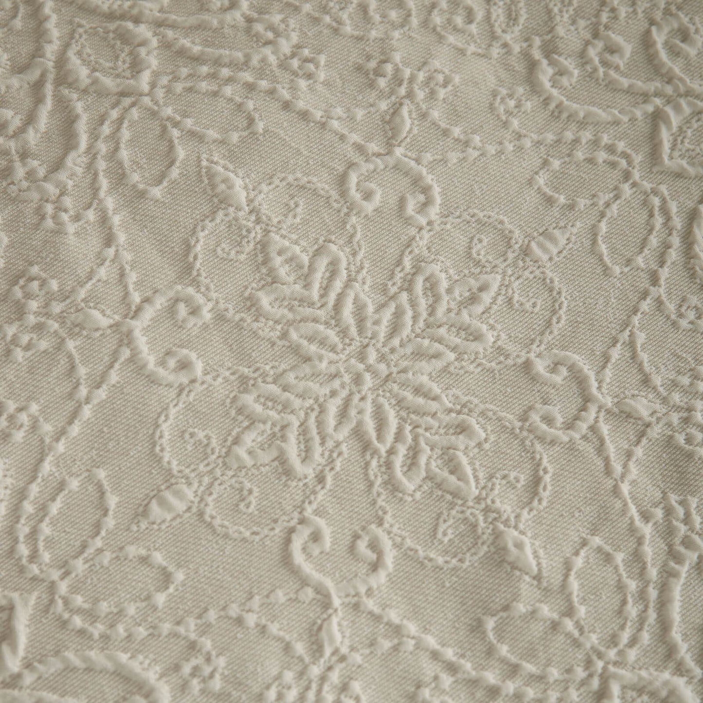Catherine Lansfield Amelia Jacquard Bedspread Cream - 220x230cm