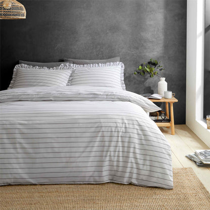 Frill Stripe Black / White Duvet Cover Set