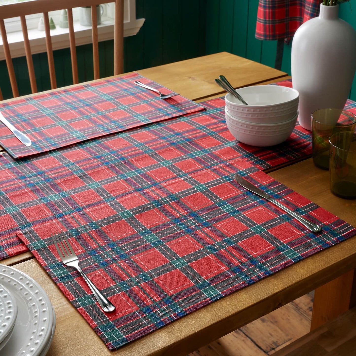 Catherine Lansfield Christmas Tartan Check Cotton Dining Placemat 4 Pack Red / Green - 30x46cm