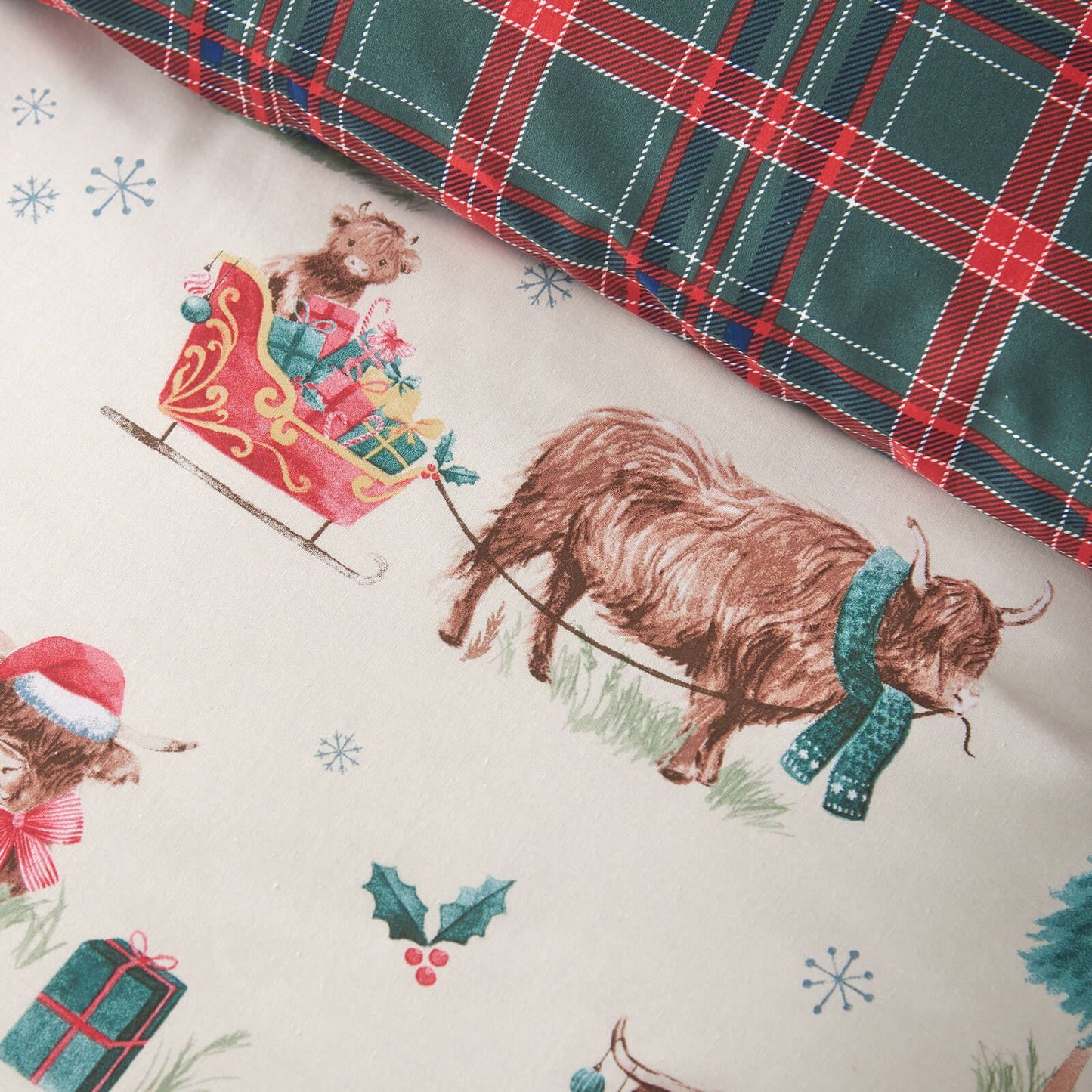 Catherine Lansfield Christmas Highland Cow Reversible Cotton Bedding Duvet Cover Set Natural