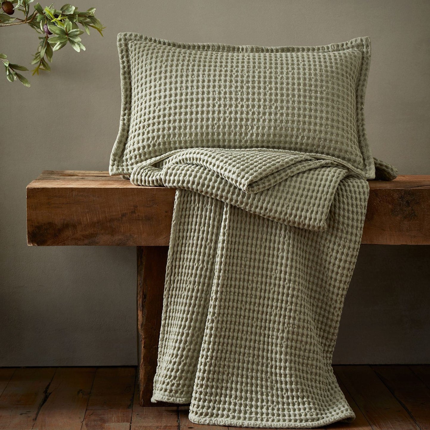 Pineapple Elephant Jaipur Chunky Waffle Sage Green Blanket Throw - 150x200cm