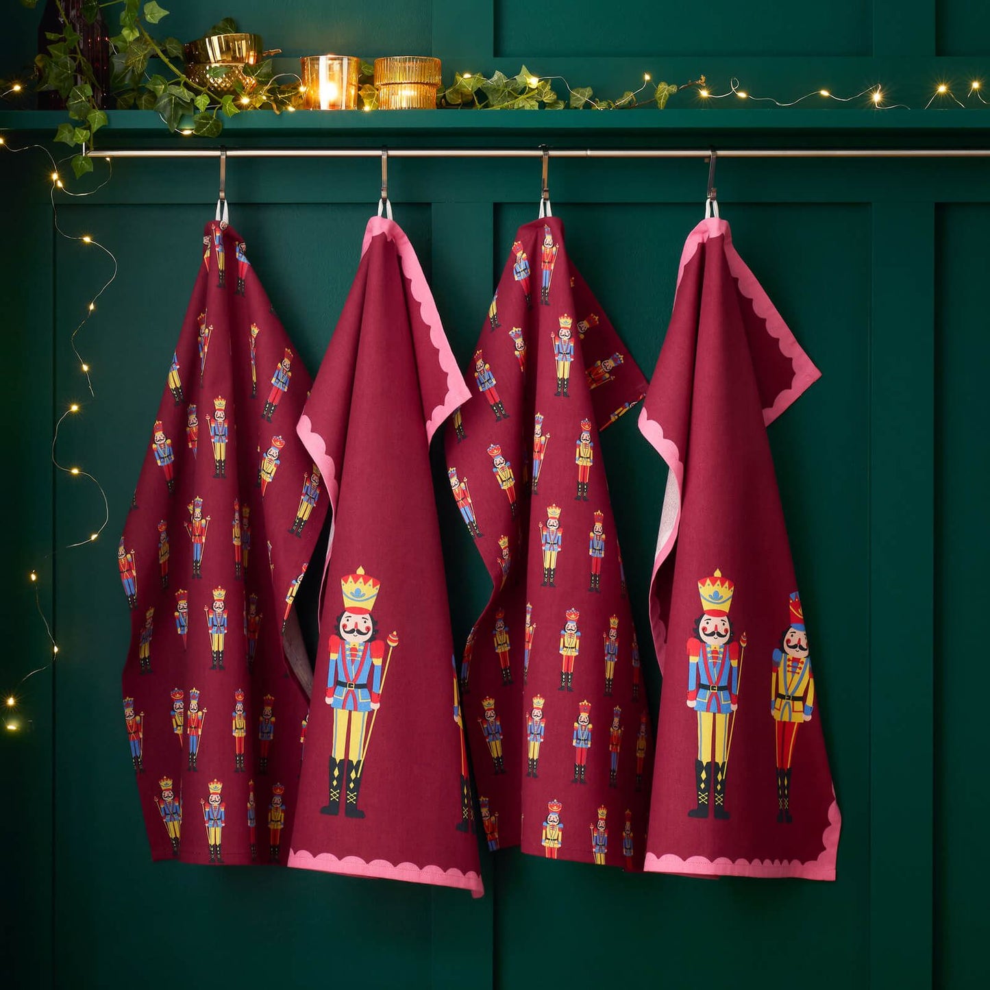Catherine Lansfield Christmas Nutcracker Cotton Kitchen Tea Towel Pack of 4 Plum - 50x70cm