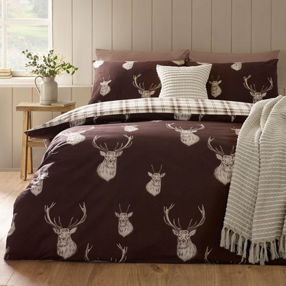 Catherine Lansfield Stag Checked Reversible Bedding Duvet Cover Set Chocolate