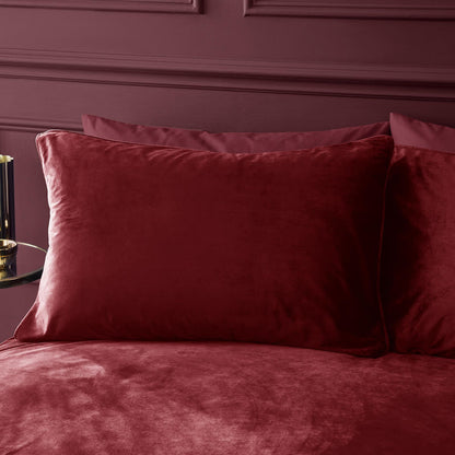 Kingsley Matt Velvet Raspberry Duvet Cover Set