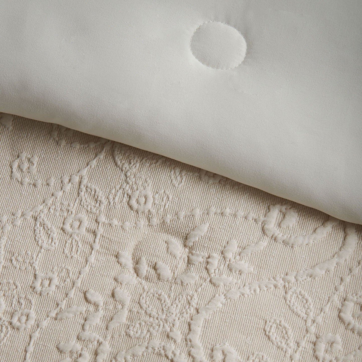 Catherine Lansfield Amelia Jacquard Easy Care Bedding Duvet Cover Set Cream
