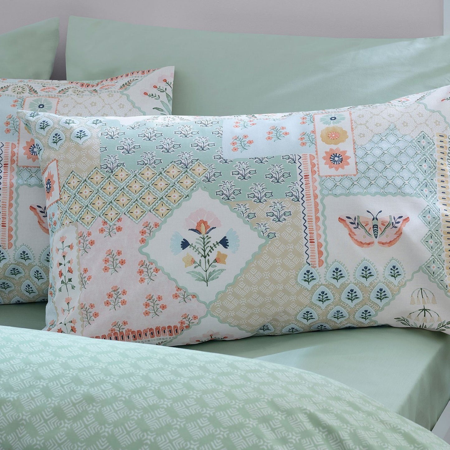 Catherine Lansfield Folk Patchwork Green Duvet Cover Set