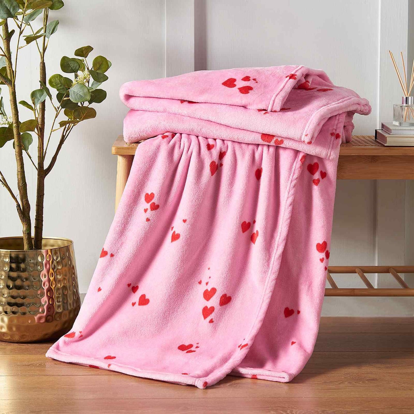 Heart Pink Blanket Throw