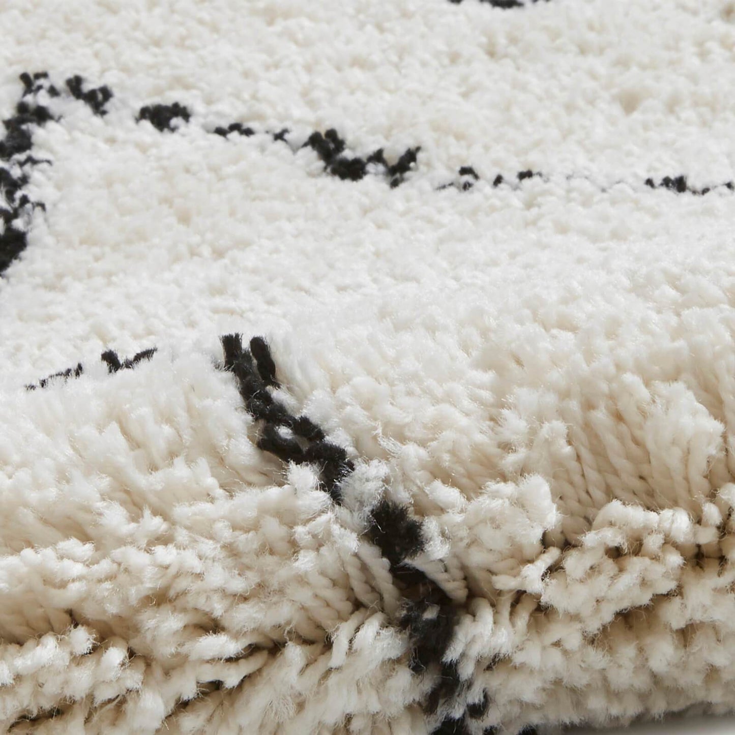 Think Rugs Boho 8280 White / Black Rug