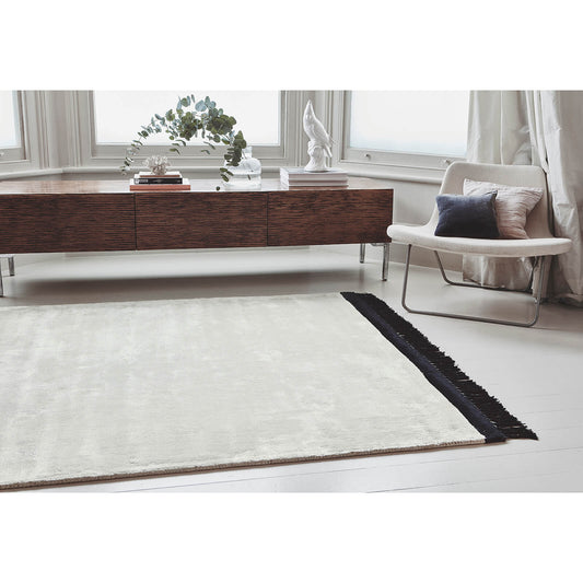 Asiatic Elgin Cream / Black Rug