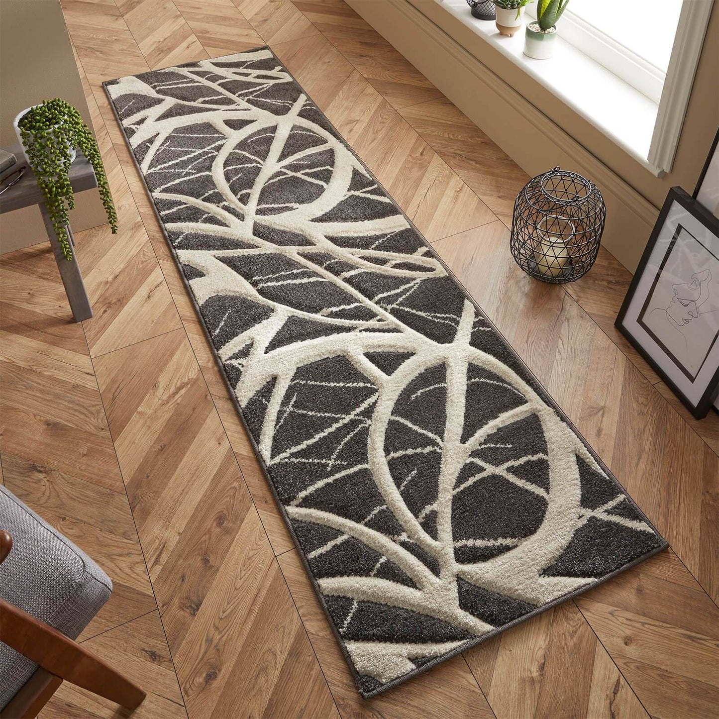 Portland 57 E Black and Charcoal Modern Rugs