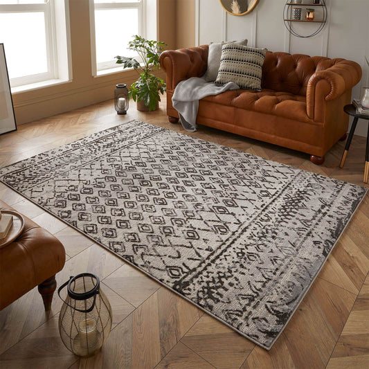 Oriental Weavers Vinci 1303 B Grey / Charcoal Rug