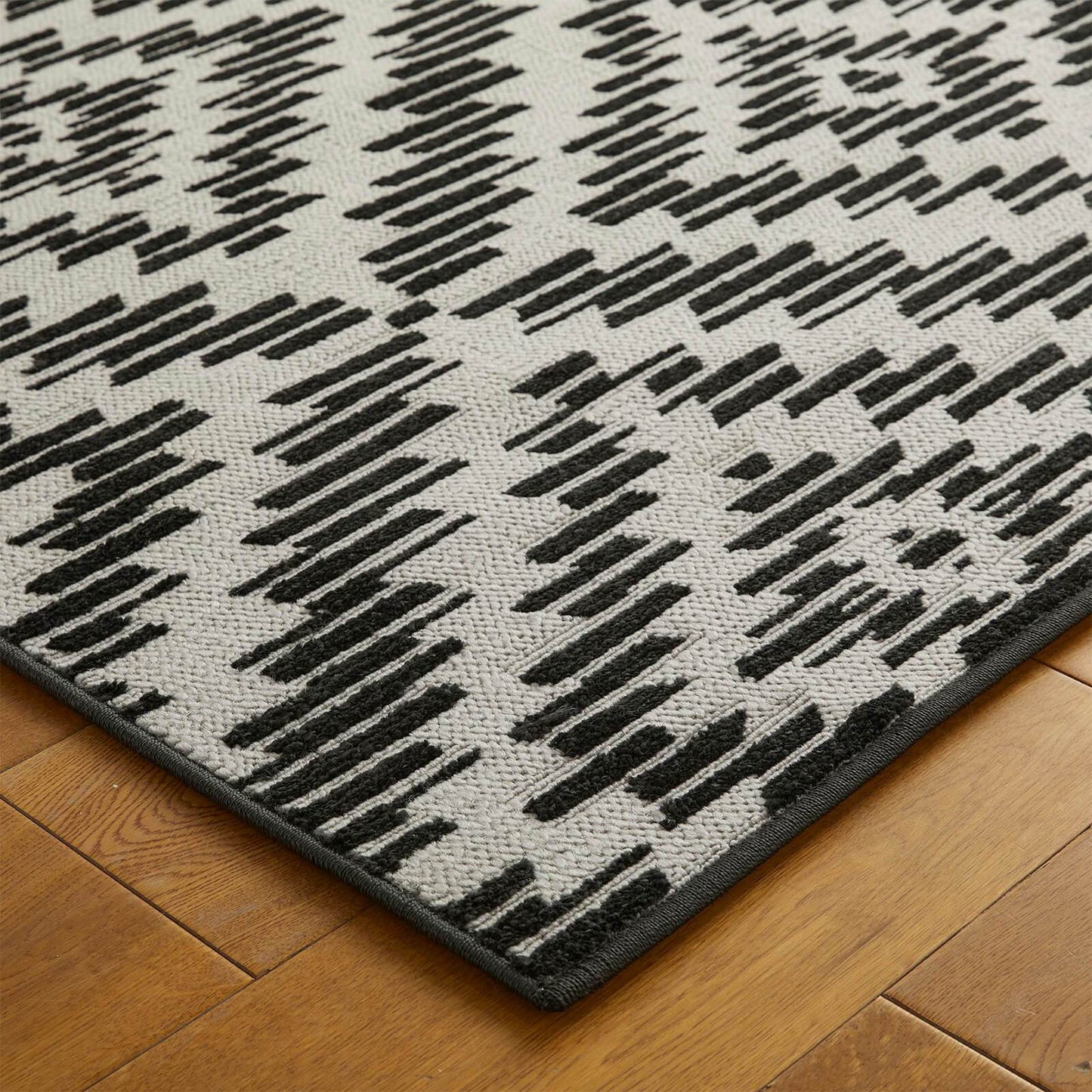 Oriental Weavers Monaco Geo Charcoal / Grey Rug