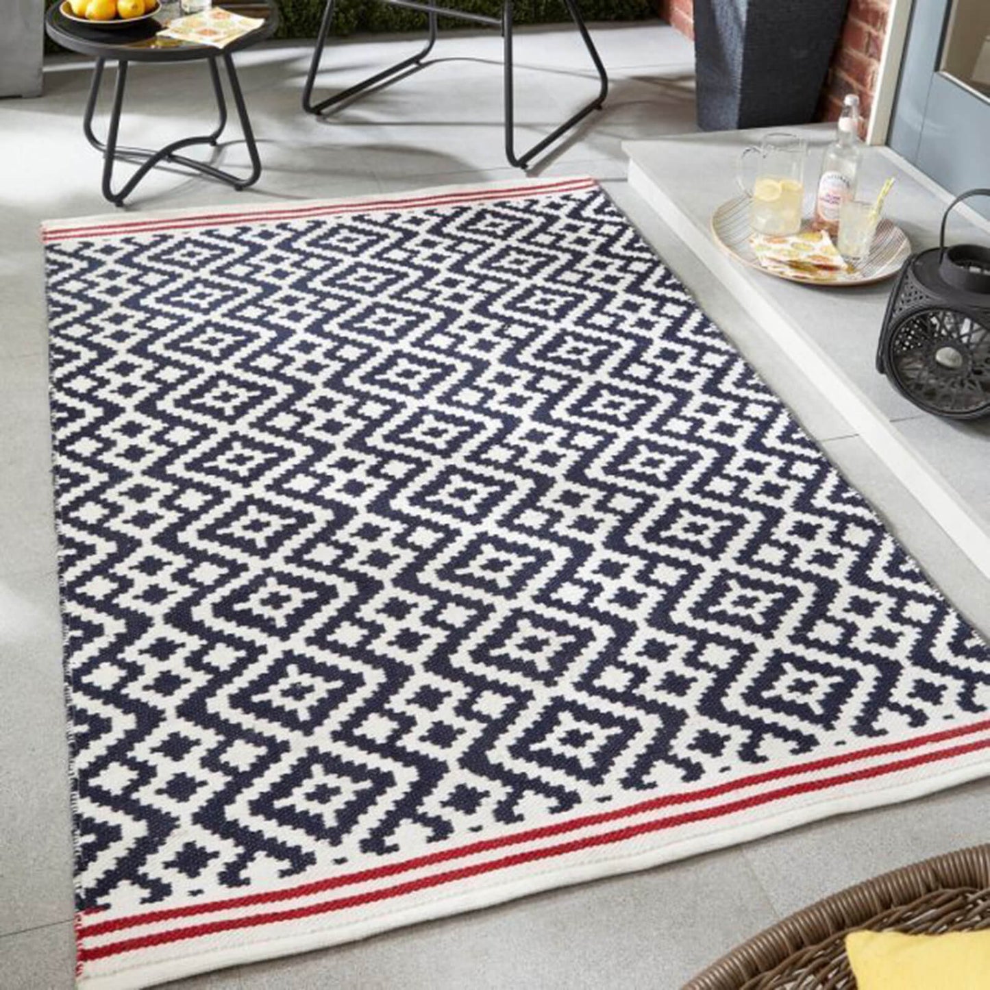 Origins Aztec Navy/Red Rug