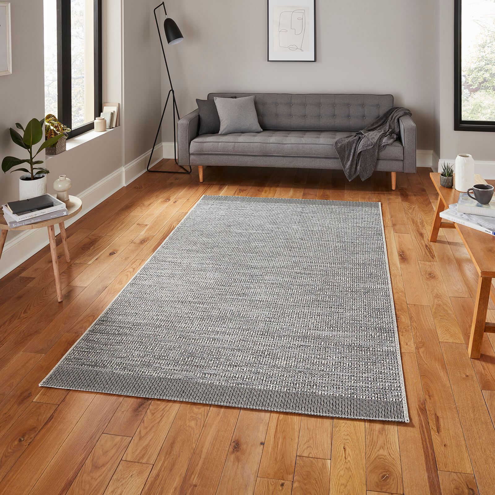 Think Rugs Stitch 9682 Grey / Black Rug